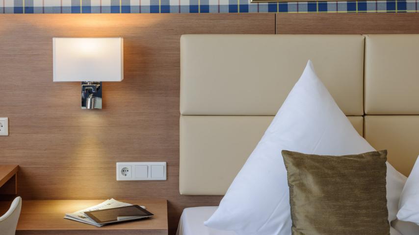 kreativkonzept WEISS // Ihr Hotelfotograf